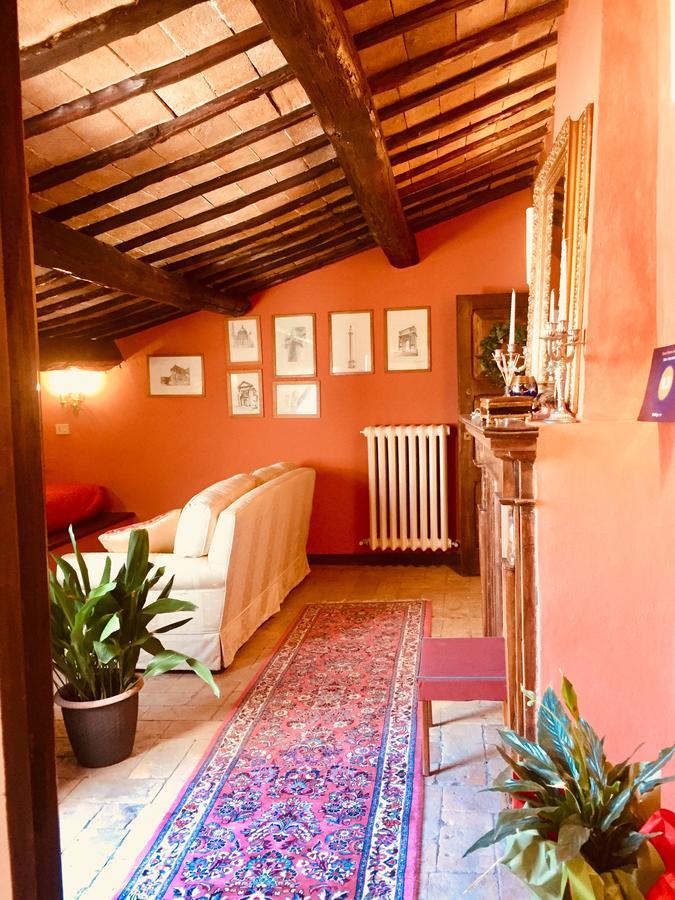 Apartamento Sotto I Tetti Del Borgo Spoleto Exterior foto