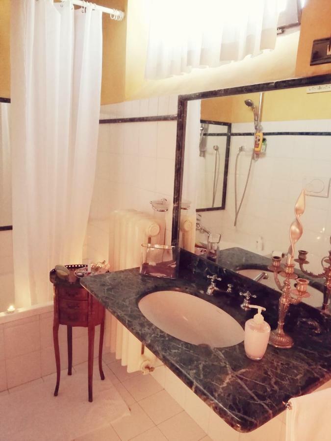 Apartamento Sotto I Tetti Del Borgo Spoleto Exterior foto